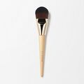 Flat Liquid Foundation Brush - Brocha plana para aplicar base de maquillaje l&iacute;quida